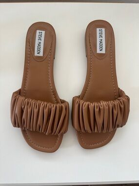 Steve Madden Delanee Sandals Size 9